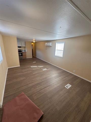 Foto del edificio - 1265 Maxwell St