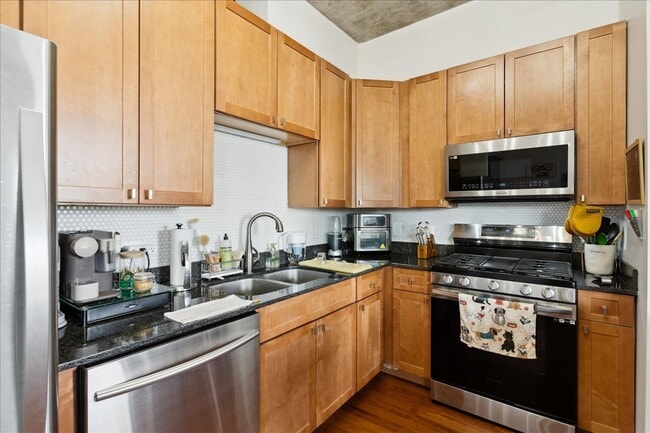 Foto del edificio - 1122 W Catalpa Ave