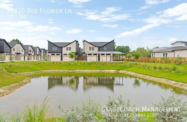 Foto del edificio - 13810 Bee Flower Ln