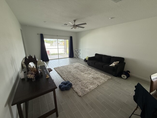 Foto del edificio - 12582 NW 138th Dr