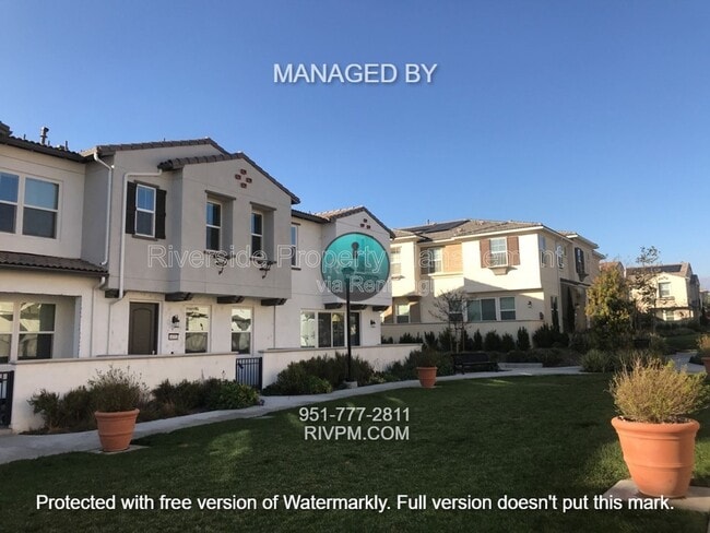 Building Photo - 14552 Sienna Pl