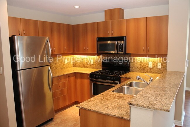 Foto del edificio - 1580 Union St