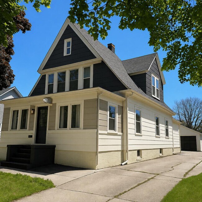 Foto del edificio - 1625 Superior Ave