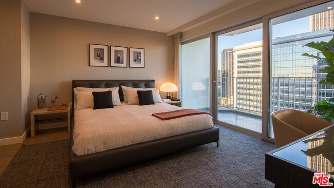 Foto del edificio - 2025 Ave of the Stars