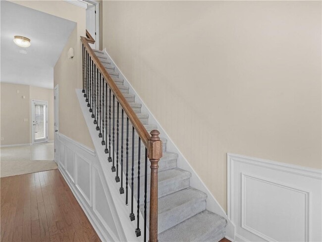 Building Photo - 2325 Braelin Loop