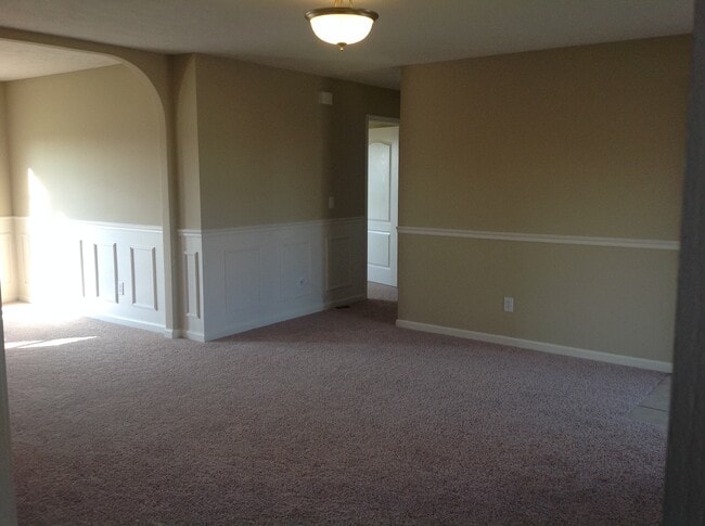 Building Photo - 1605 Joel Dr