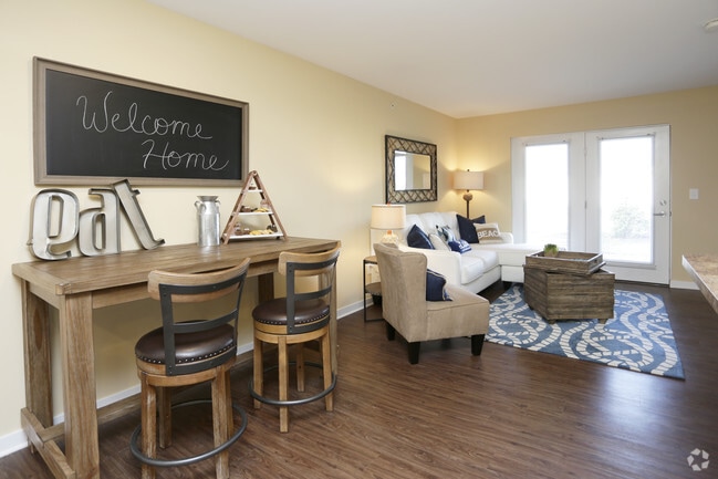 Interior Photo - Apartments At Sauk Trail