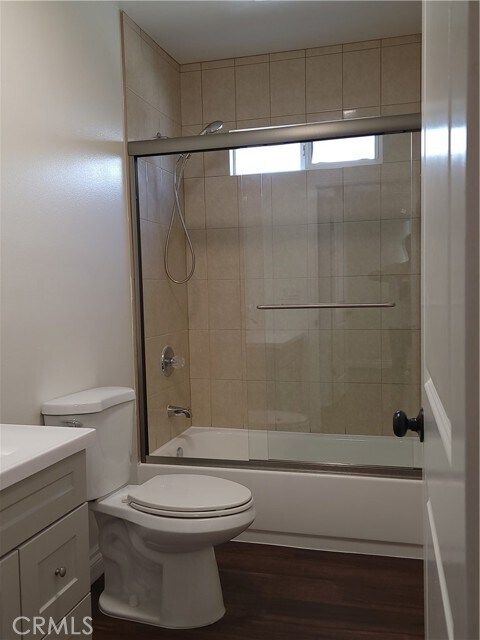 Building Photo - 1719 W 39th Pl