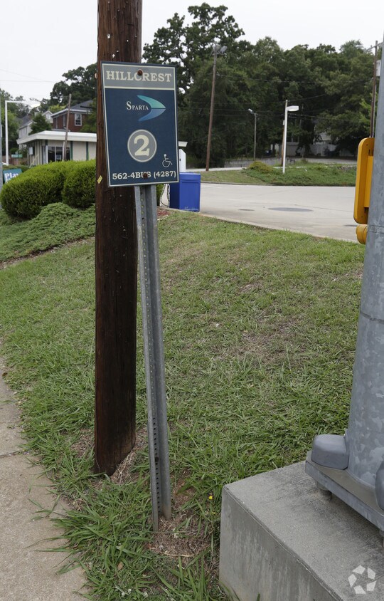 Foto del edificio - 701 E Main St