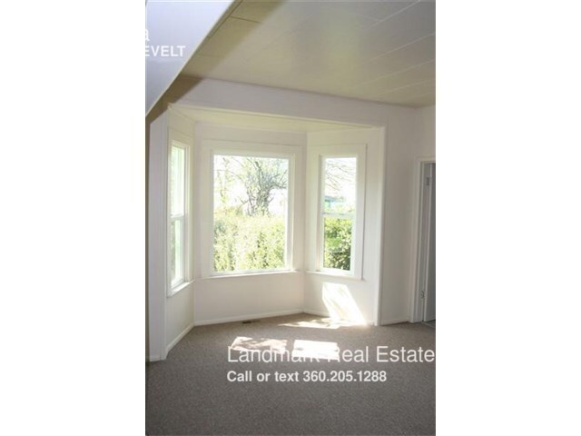 Building Photo - 2427 Valencia St
