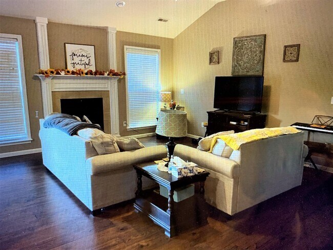 Foto del edificio - 5802 Vero Way