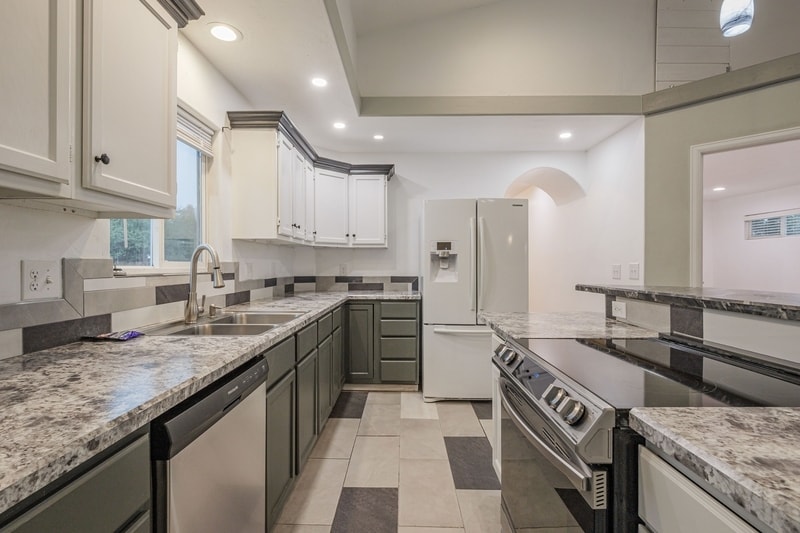 Photo - 238 Abraham Avenue