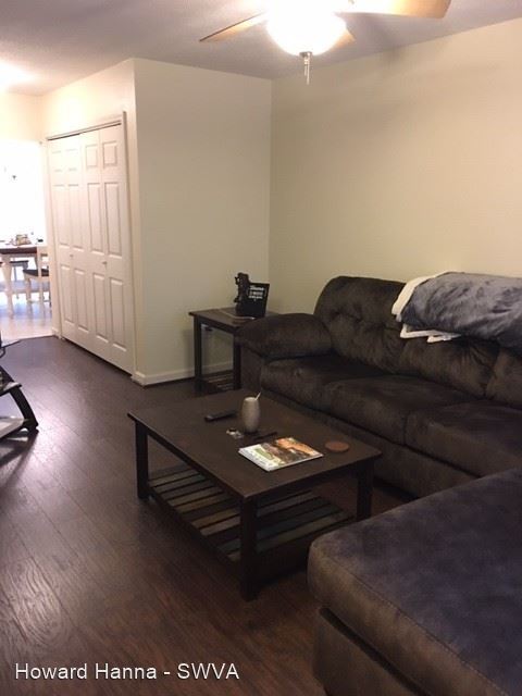 Building Photo - 2 br, 2.5 bath House - 107 Trimmer Trail