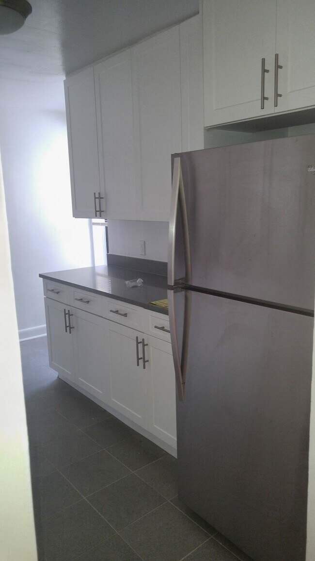 Foto del edificio - 48-50-50 38th St