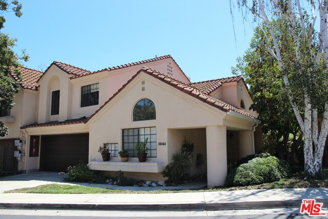 Primary Photo - 10464 Colina Way
