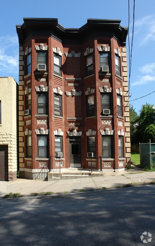 79 College Ave, Tarrytown, NY 10591 Apartments in Tarrytown, NY