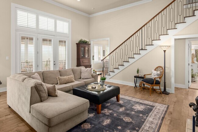 Foto del edificio - 2216 Garden Ct