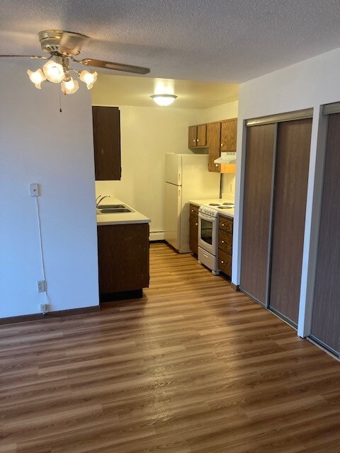 Foto del edificio - Simmons Manor