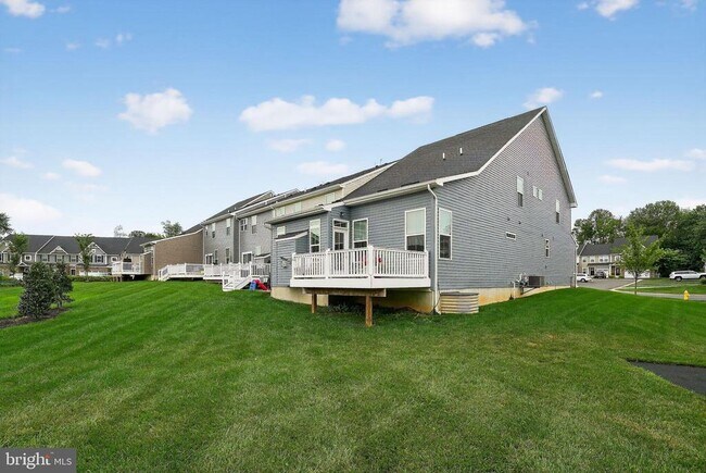 Foto del edificio - 701 Cascade Way