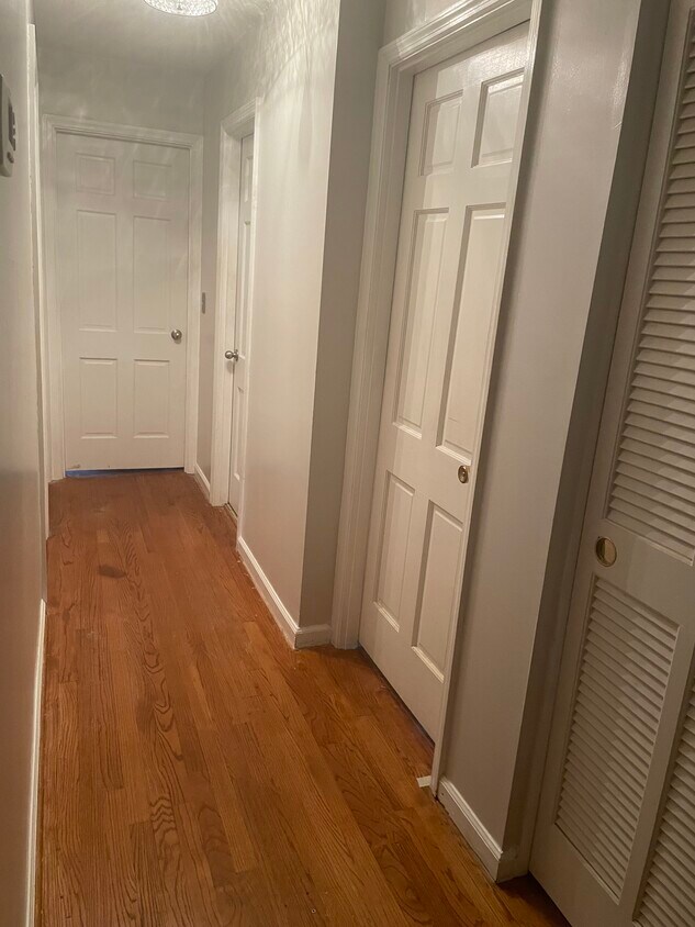 Foto principal - 1924 Montclair Ave