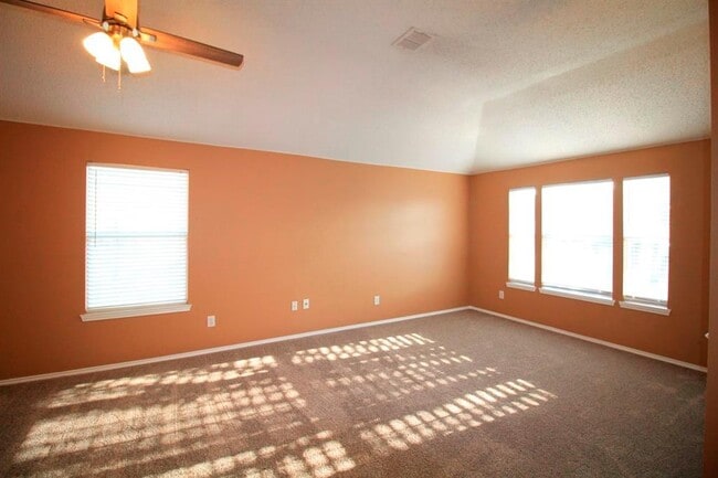 Foto del edificio - 1105 Trinity Trail