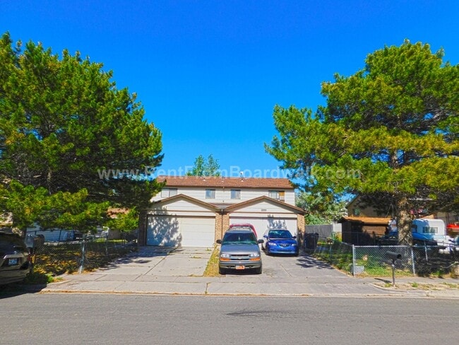 Building Photo - 8261 Ivy Dr