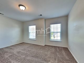 Building Photo - 408 Pine Hill Ln