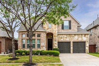 Building Photo - 6904 Helena Way