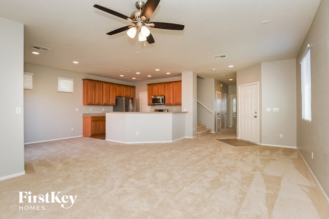 Building Photo - 9784 Hearthfire St
