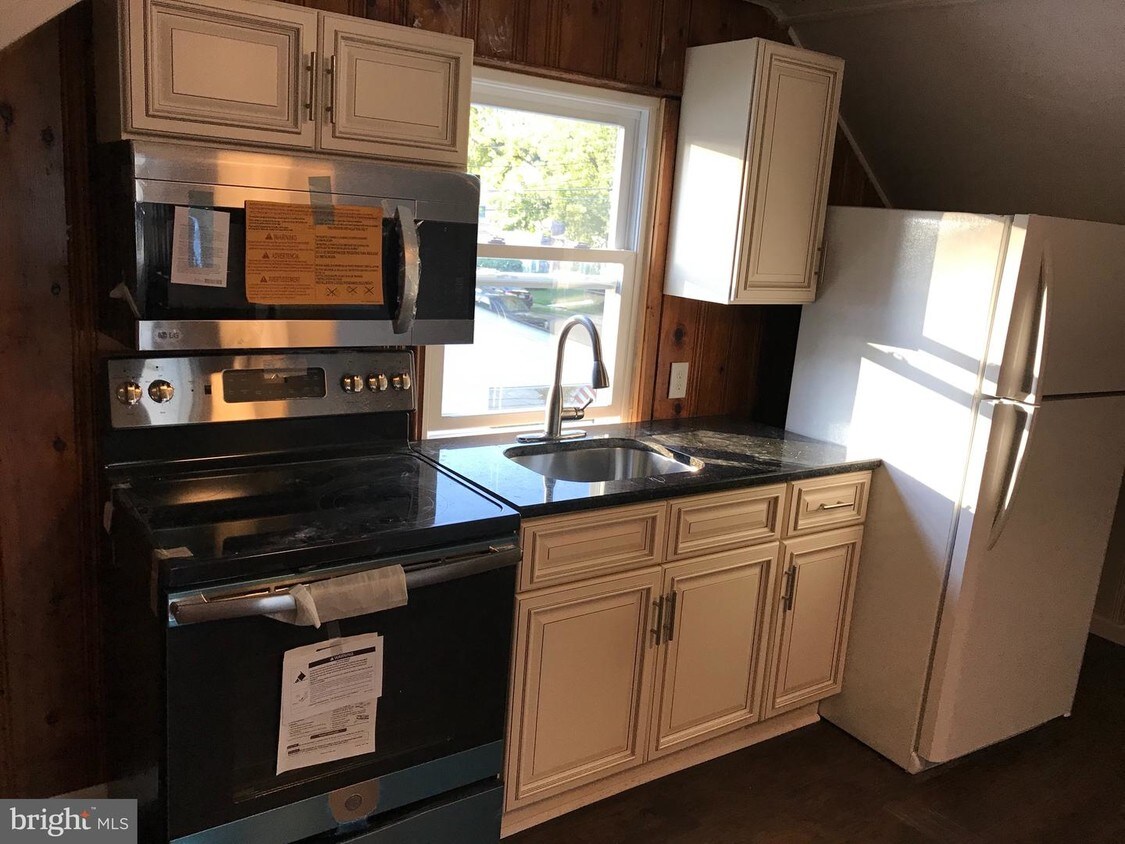 Foto principal - 450 Buttonwood Ave