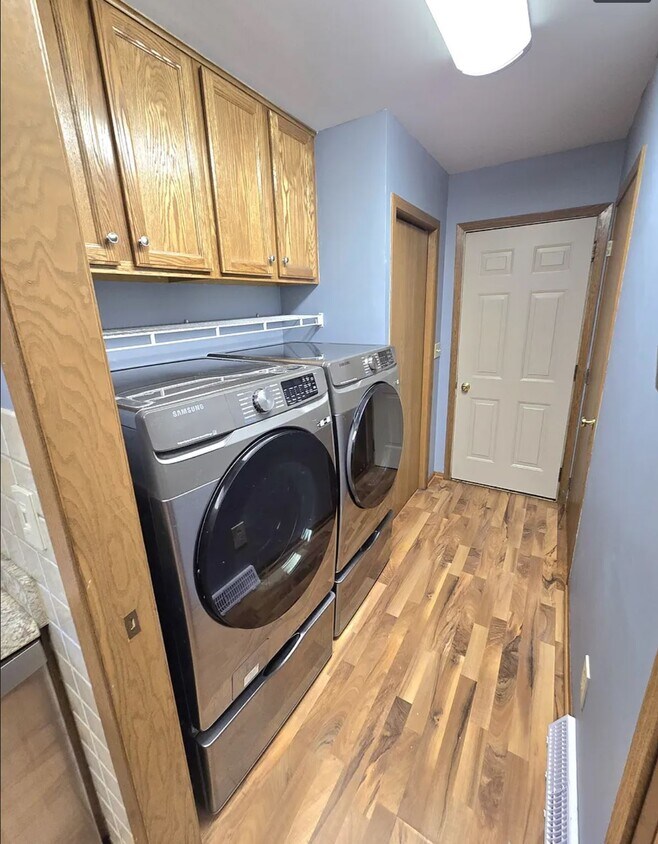 Foto del edificio - 8728 E Windlake Rd