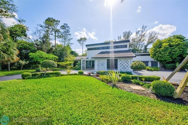 Foto del edificio - 5755 NW 65th Terrace