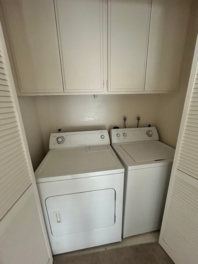 Foto del edificio - 340 Fallingstar