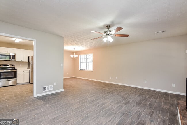 Foto del edificio - 2755 Stanton Woods Dr SE
