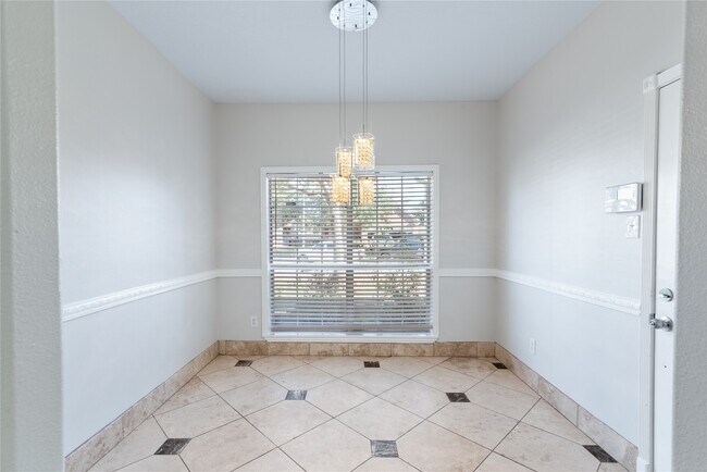 Foto del edificio - 15423 Day Trip Trail