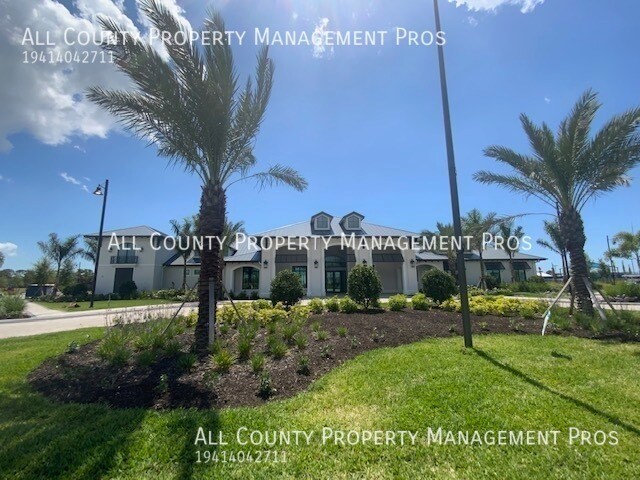 Building Photo - Only 1 year old home!! HEATED POOL!  Maint...