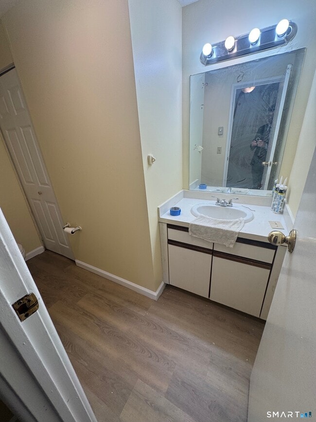 Building Photo - 184 Burgundy Hill Ln