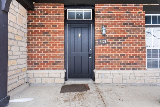 Building Photo - 6021 Craughwell Ln