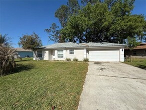 Building Photo - 39 Beechwood Ln
