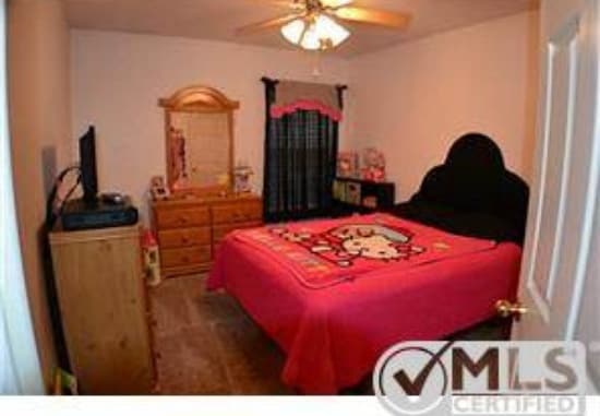 Foto del edificio - 6812 Whitestone Dr