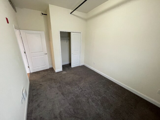 Foto del edificio - 883 Broadway