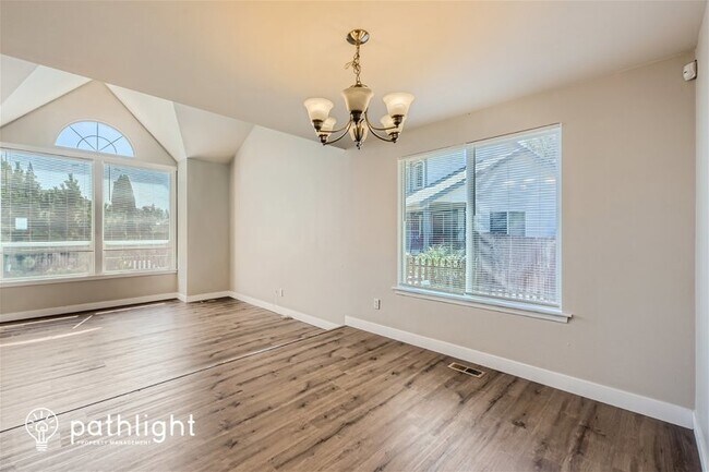 Foto del edificio - 18308 SE 260th Pl