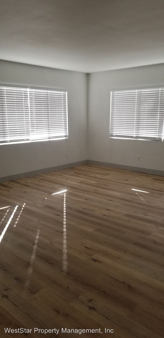 Foto del edificio - 3552-3554 Brenton Ave