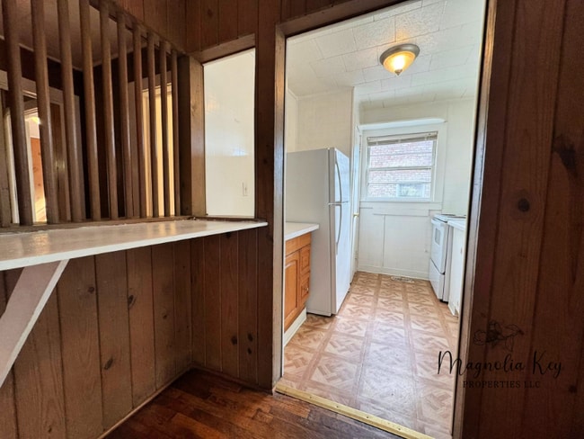 Building Photo - 7203 Porcher Dr