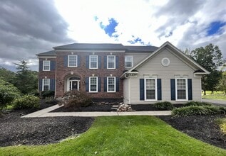 Building Photo - 1006 Glendevon Dr