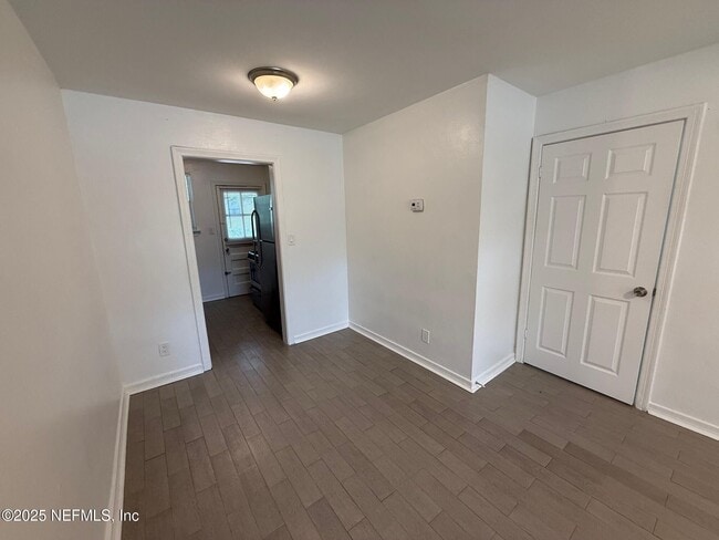 Building Photo - 5211 San Juan Ave
