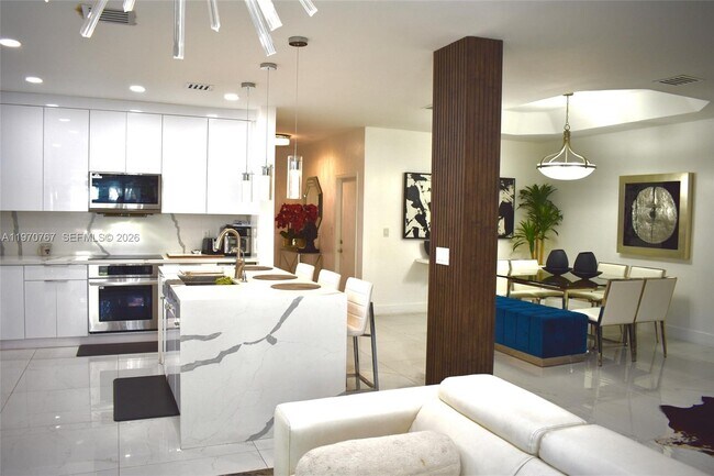 Foto del edificio - 6763 NW 107th Pl