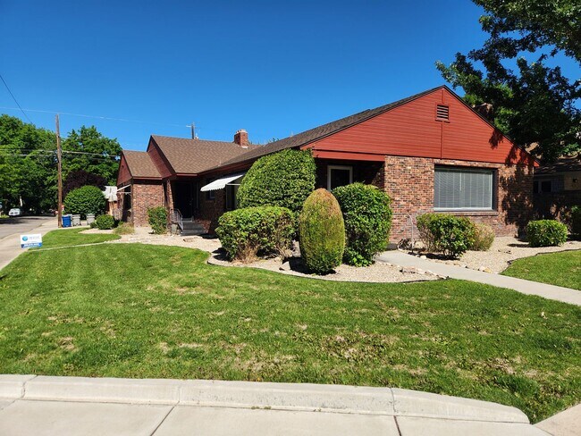 Foto del edificio - Brumback and 19th