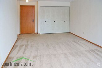 Living Room - Ponds of Edina