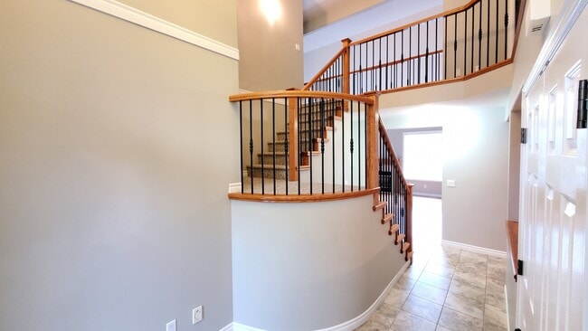 Building Photo - 46483 Valleyview Rd